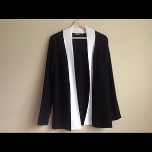 Neiman Marcus women's open cardigan, in black, M